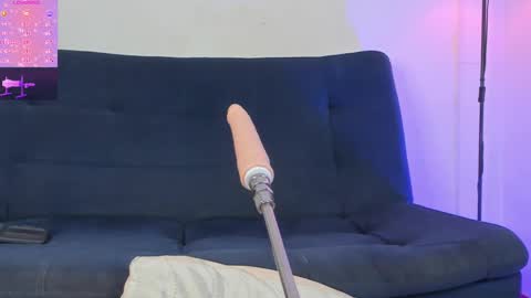 tina 3 online time from 9  to 4  online show from February 1, 12:07 am