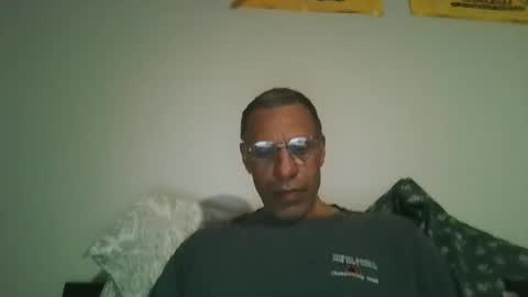 Snapshot of swimmerbod2495 chatting on February 7, 1:20 am swimmerbod2495 online show from February 7, 1:20 am