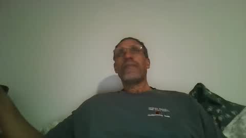 swimmerbod2495 online show from February 21, 3:07 am