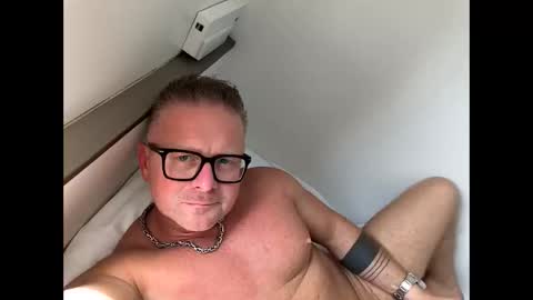 Swingrstarr online show from June 1, 12:18 pm