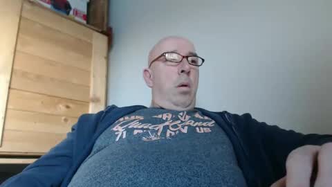 Snapshot of swissscooby55 chatting on January 12, 2:19 pm swissscooby55 online show from January 12, 2:19 pm