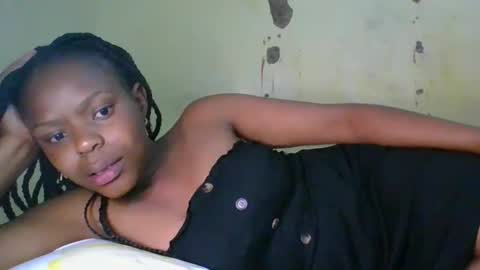 swit_seduction online show from May 10, 6:46 pm
