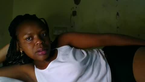 swit_seduction online show from May 13, 5:27 am