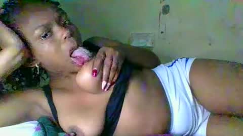 swit_seduction online show from May 28, 4:37 pm