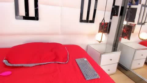 switchalixxon online show from January 30, 4:02 pm