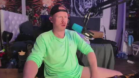 Snapshot of switchdean chatting on October 20, 8:04 am Switch online show from October 20, 8:04 am