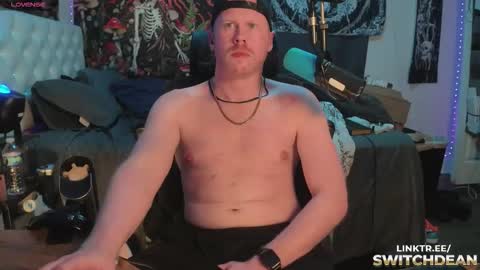 Snapshot of switchdean chatting on November 1, 6:15 am Switch online show from November 1, 6:15 am