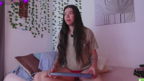 Helen  online show from March 29, 4:29 pm