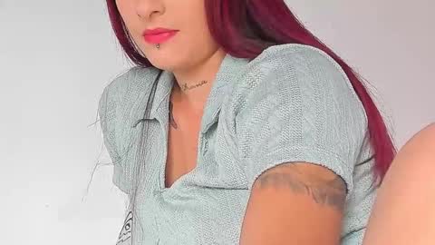 Lilly  online show from February 14, 7:54 pm