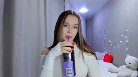 Ana online show from December 4, 12:30 am