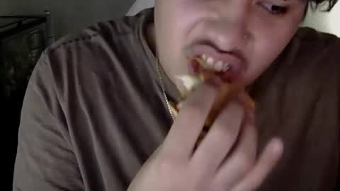 sxrrylol online show from January 17, 5:27 pm