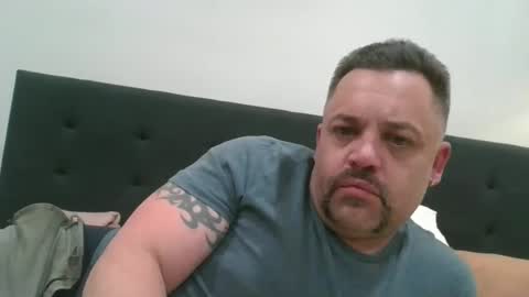 Snapshot of sxylegsturnmeon chatting on October 3, 8:28 pm sxylegsturnmeon online show from October 3, 8:28 pm