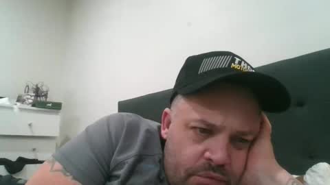 Snapshot of sxylegsturnmeon chatting on October 12, 3:49 am sxylegsturnmeon online show from October 12, 3:49 am