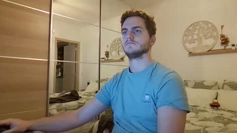 Snapshot of syl092 chatting on November 19, 5:02 pm syl092 online show from November 19, 5:02 pm