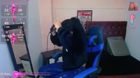          online show from December 17, 6:31 pm