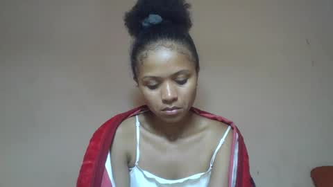 sylvaniah01 online show from July 11, 10:11 pm