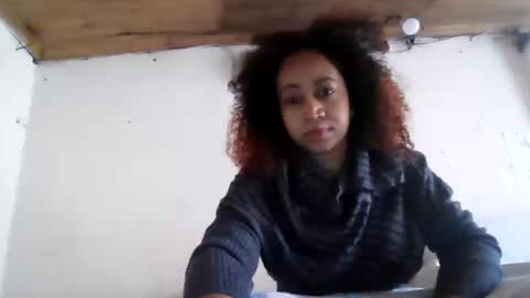 Snapshot of sylvia703310 chatting on June 23, 6:55 am Sylvia703310 online show from June 23, 6:55 am