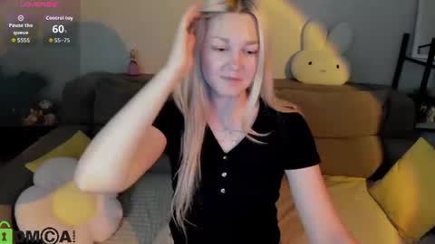 Sylvia online show from July 24, 1:03 am