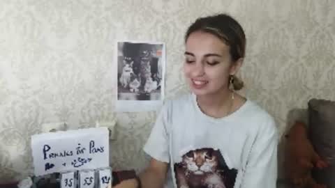 Emily online show from July 22, 1:36 pm