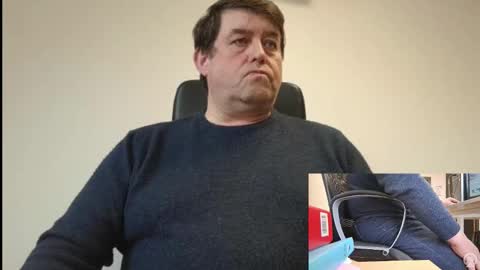 Snapshot of sympa_trique chatting on October 15, 8:36 am sympa_trique online show from October 15, 8:36 am