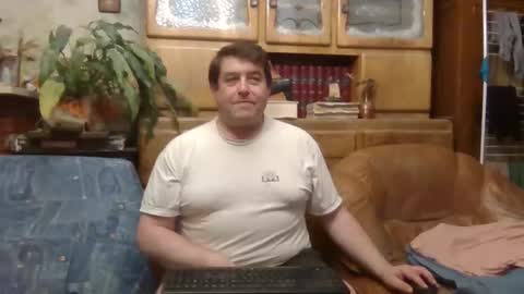 Snapshot of sympa_trique chatting on October 25, 8:58 pm sympa_trique online show from October 25, 8:58 pm