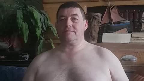 Snapshot of sympa_trique chatting on November 8, 9:42 am sympa_trique online show from November 8, 9:42 am