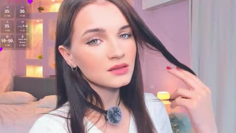 Eva online show from November 18, 7:07 pm