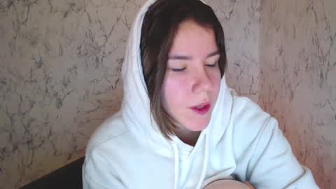 Snapshot of syrendixon chatting on November 27, 10:45 pm SyrenDixon online show from November 27, 10:45 pm