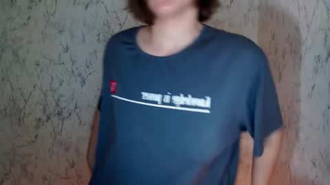 Snapshot of syrendixon chatting on November 30, 9:41 pm SyrenDixon online show from November 30, 9:41 pm