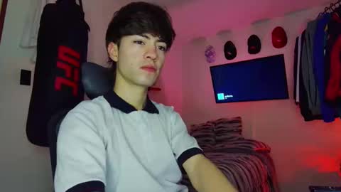 TONER online show from December 23, 2:20 am