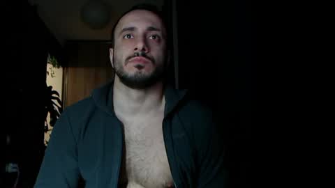 Snapshot of t_huracane chatting on February 3, 6:17 pm Huracane online show from February 3, 6:17 pm