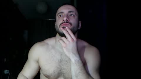 Snapshot of t_huracane chatting on February 7, 6:24 pm Huracane online show from February 7, 6:24 pm