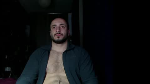 Snapshot of t_huracane chatting on February 8, 7:27 pm Huracane online show from February 8, 7:27 pm