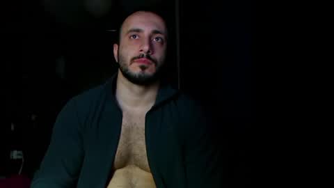 Snapshot of t_huracane chatting on February 18, 6:47 pm Huracane online show from February 18, 6:47 pm