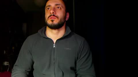 Snapshot of t_huracane chatting on February 19, 7:59 pm Huracane online show from February 19, 7:59 pm