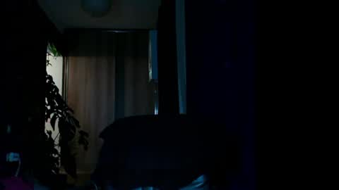 Snapshot of t_huracane chatting on February 21, 5:53 pm Huracane online show from February 21, 5:53 pm