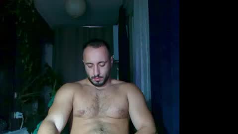 Snapshot of t_huracane chatting on November 6, 2:29 pm Huracane online show from November 6, 2:29 pm