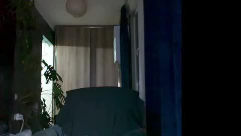 Snapshot of t_huracane chatting on November 10, 5:23 pm Huracane online show from November 10, 5:23 pm