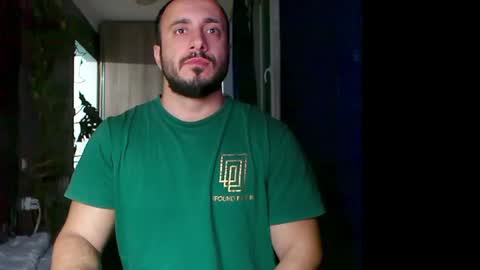 Snapshot of t_huracane chatting on November 29, 5:38 pm Huracane online show from November 29, 5:38 pm