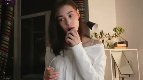 Snapshot of t_tragedienne chatting on December 20, 2:07 am Heeey im Helena3 -- fav555100333 -- pvts only premium and after my public show 3 online show from December 20, 2:07 am