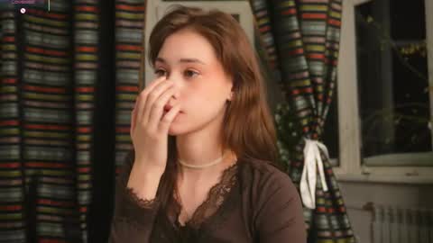 Snapshot of t_tragedienne chatting on December 21, 2:19 am Heeey im Helena3 -- fav555100333 -- pvts only premium and after my public show 3 online show from December 21, 2:19 am