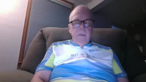 tacrunner66_ online show from January 19, 1:10 am
