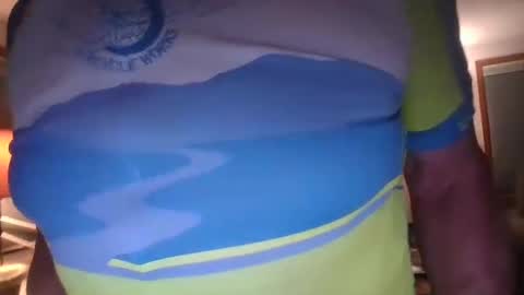 tacrunner66_ online show from January 28, 2:53 pm