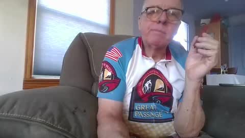 tacrunner66_ online show from February 4, 8:59 pm