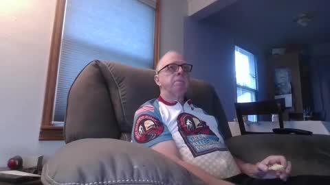 tacrunner66_ online show from February 5, 1:04 am