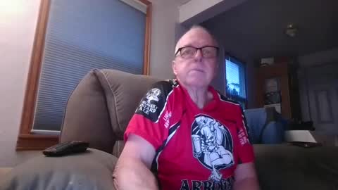 tacrunner66_ online show from February 9, 1:22 am