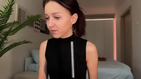 Snapshot of tadammary chatting on September 11, 8:03 am Mary online show from September 11, 8:03 am