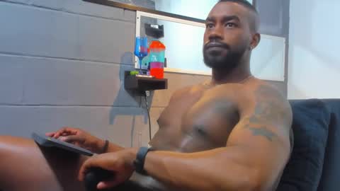 Tafari Zulu online show from January 1, 11:51 pm