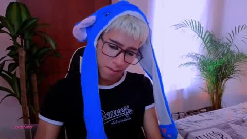 taichi online show from September 26, 7:07 pm