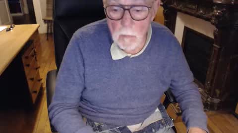 taisabaki54 online show from October 27, 8:46 pm